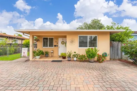 247 NW 51st Avenue Miami FL 33126