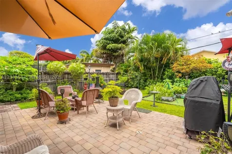247 NW 51st Avenue Miami FL 33126