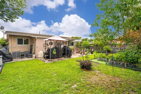 247 NW 51st Avenue Miami FL 33126