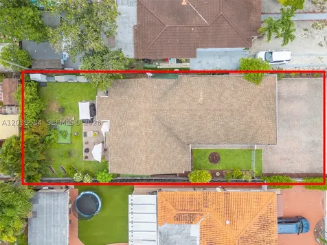 247 NW 51st Avenue Miami FL 33126