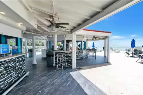 19201 Collins Avenue Sunny Isles Beach FL 33160