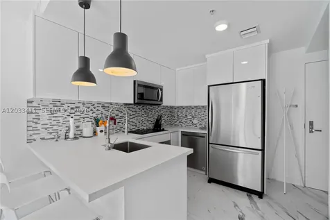 300 S Biscayne Boulevard Miami FL 33131