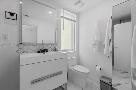 300 S Biscayne Boulevard Miami FL 33131