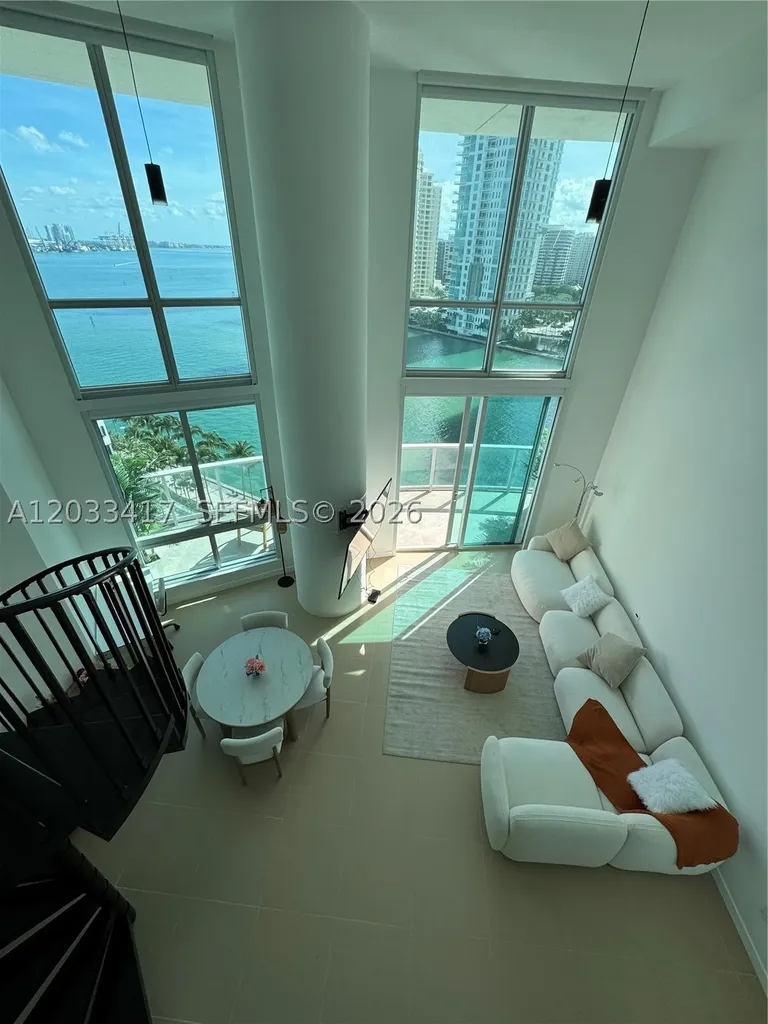 300 S Biscayne Boulevard Miami FL 33131