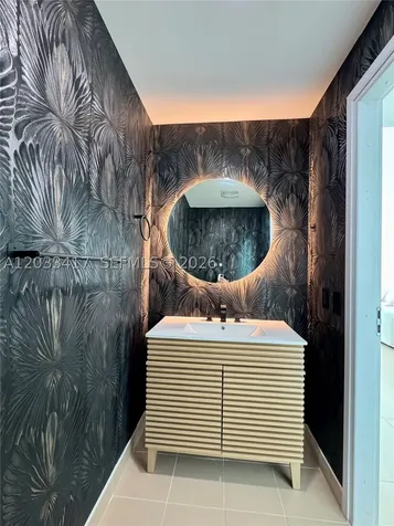 300 S Biscayne Boulevard Miami FL 33131