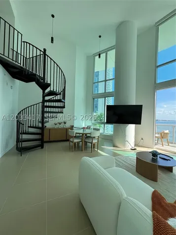 300 S Biscayne Boulevard Miami FL 33131