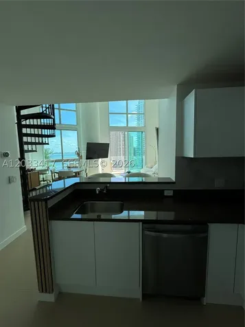 300 S Biscayne Boulevard Miami FL 33131