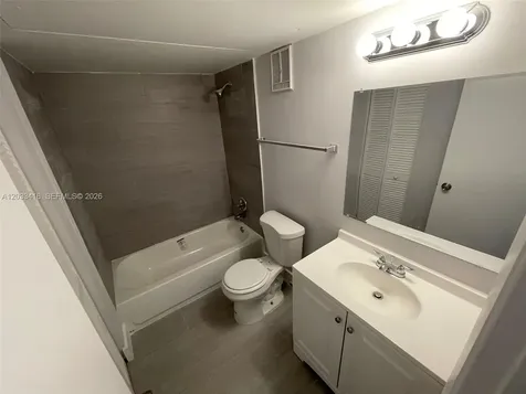 17485 NW 67th Court Hialeah FL 33015