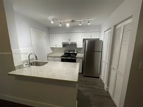 17485 NW 67th Court Hialeah FL 33015