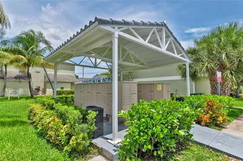 17485 NW 67th Court Hialeah FL 33015