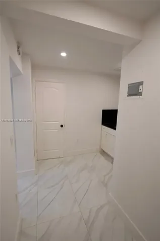10381 SW 32nd Street Miami FL 33165