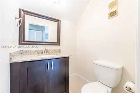 19160 NW 82nd Cir Court Hialeah FL 33015
