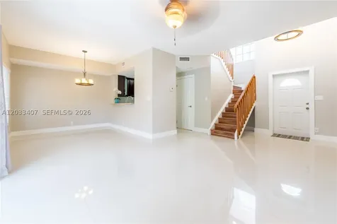19160 NW 82nd Cir Court Hialeah FL 33015