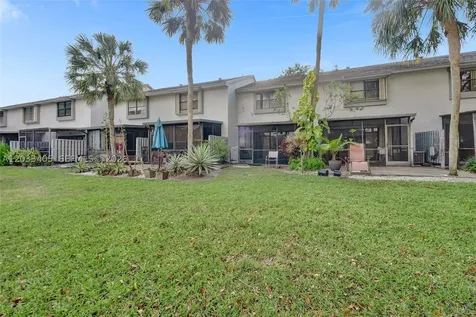 3325 S Carambola Circle S Coconut Creek FL 33066