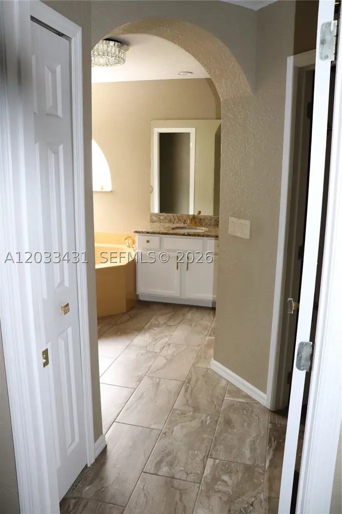 664 Oxford Drive Other City - In The State Of Florida FL 33897