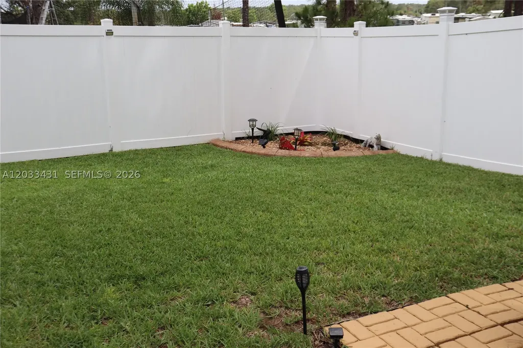 664 Oxford Drive Other City - In The State Of Florida FL 33897