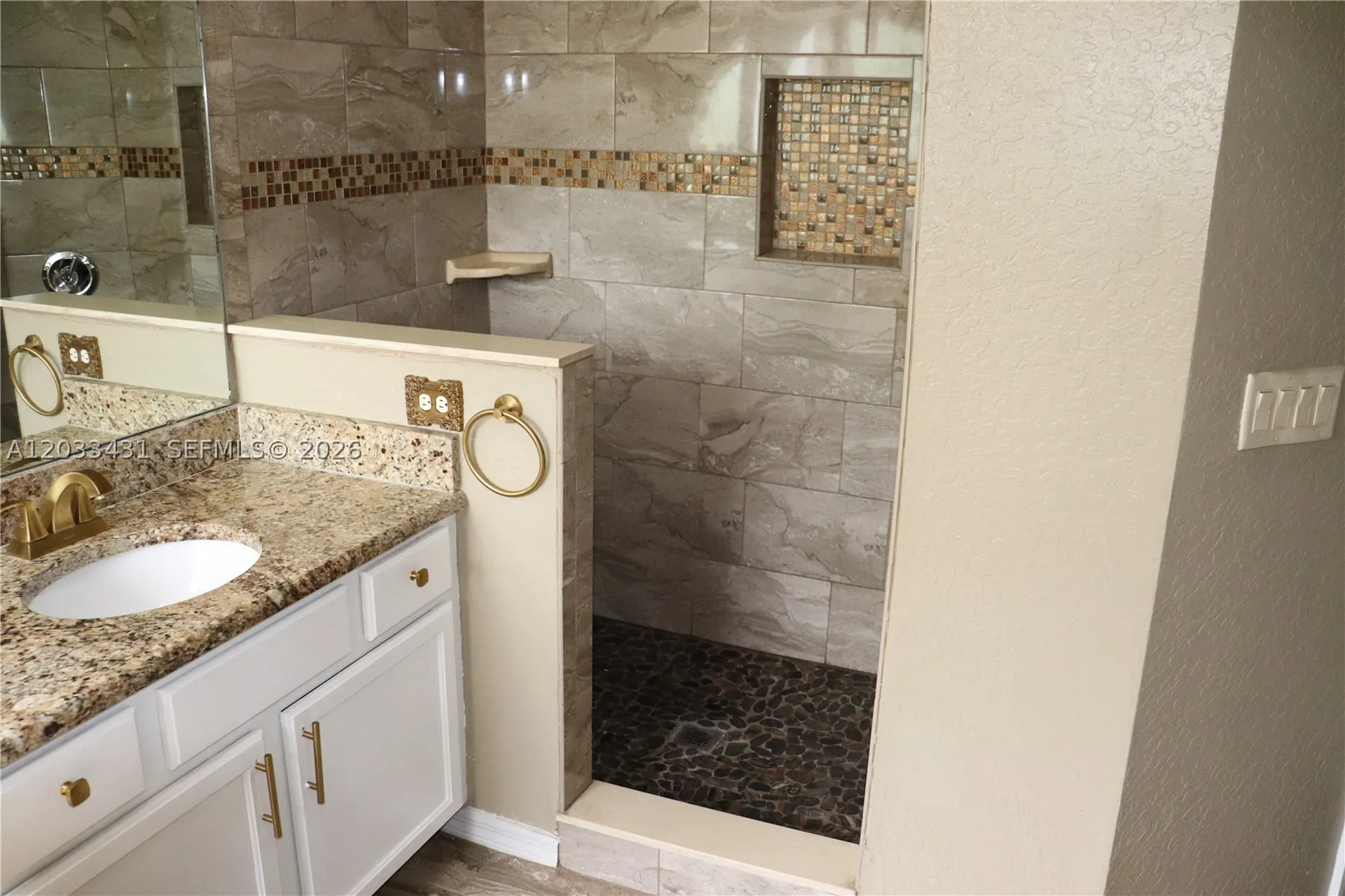 664 Oxford Drive Other City - In The State Of Florida FL 33897