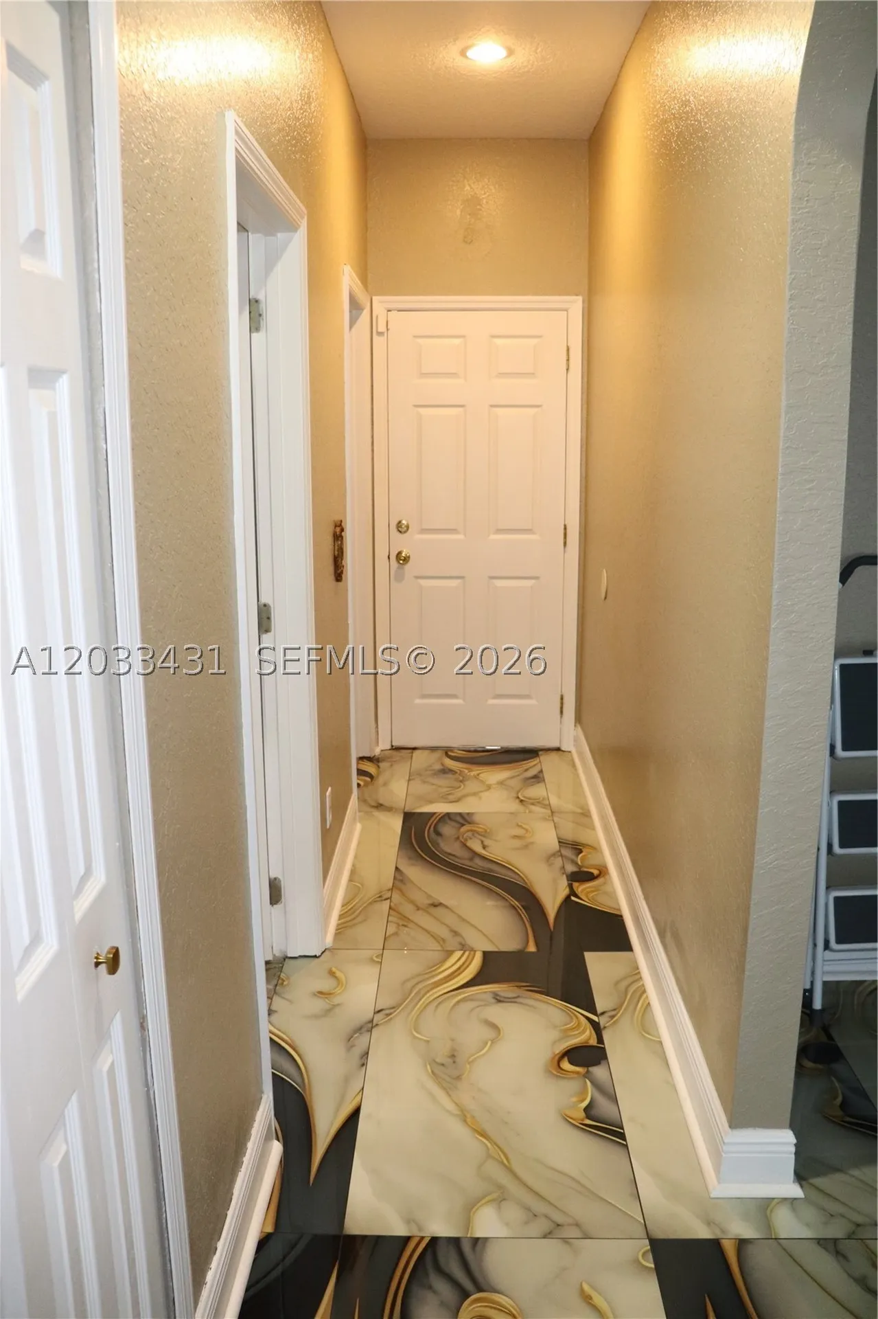 664 Oxford Drive Other City - In The State Of Florida FL 33897
