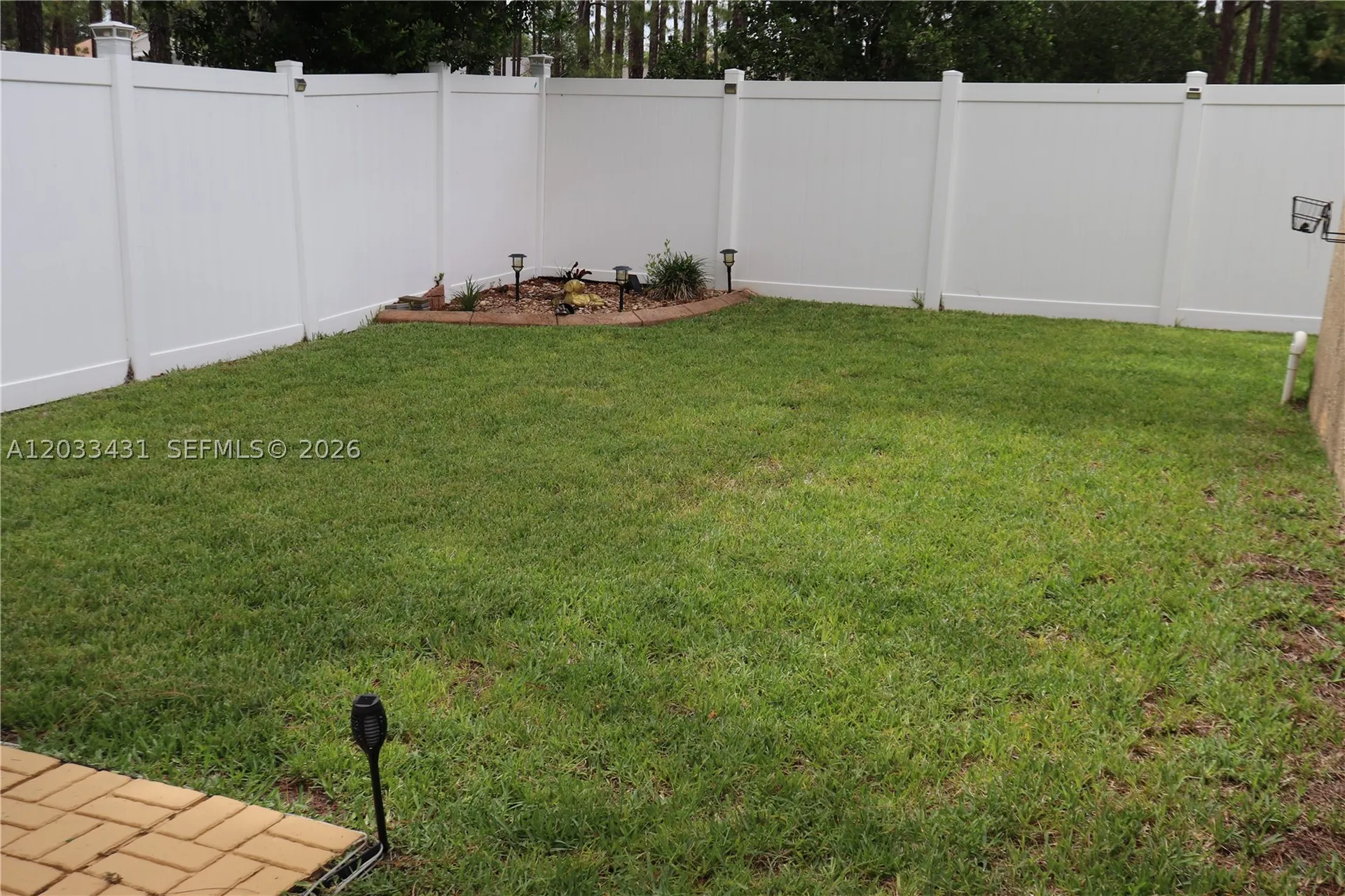 664 Oxford Drive Other City - In The State Of Florida FL 33897