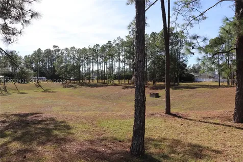 664 Oxford Drive Other City - In The State Of Florida FL 33897