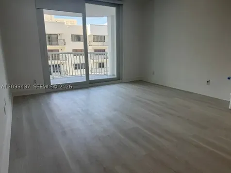 5401 Collins Avenue Miami Beach FL 33140