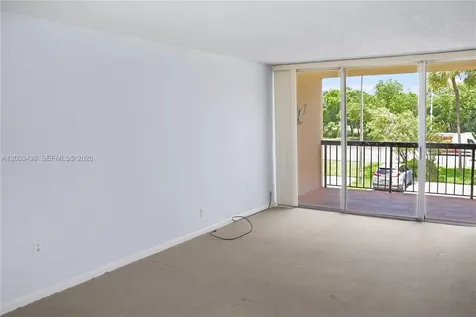 10425 SW 112th Avenue Miami FL 33176