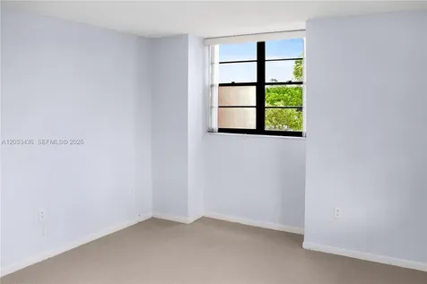 10425 SW 112th Avenue Miami FL 33176