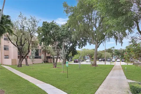 10425 SW 112th Avenue Miami FL 33176