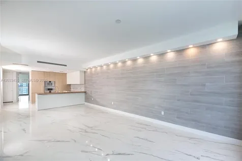 15701 Collins Avenue Sunny Isles Beach FL 33160
