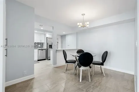 1000 Quayside Terrace Miami FL 33138