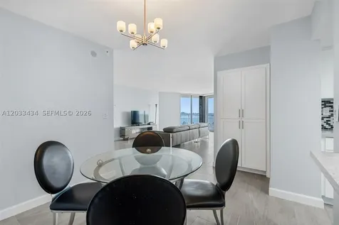 1000 Quayside Terrace Miami FL 33138