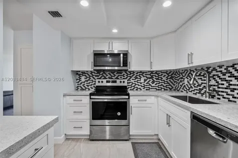 1000 Quayside Terrace Miami FL 33138