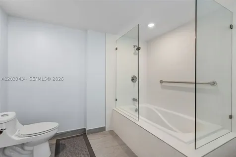 1000 Quayside Terrace Miami FL 33138