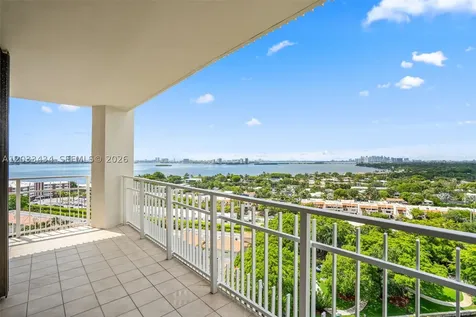 1000 Quayside Terrace Miami FL 33138