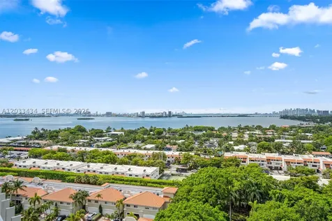 1000 Quayside Terrace Miami FL 33138