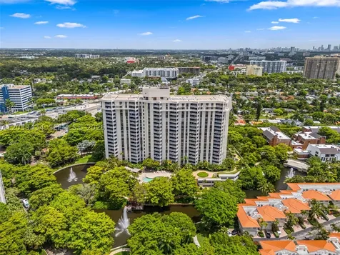 1000 Quayside Terrace Miami FL 33138