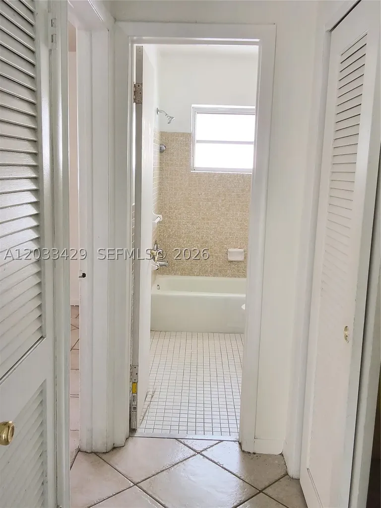 1826 Cleveland Street Hollywood FL 33020