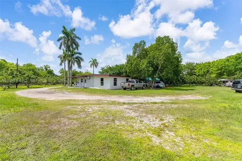 21025 SW 300th Street Homestead FL 33030