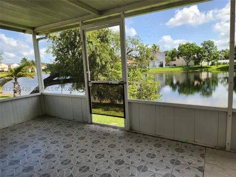 Pembroke Pines FL 33029