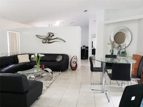 Pembroke Pines FL 33029