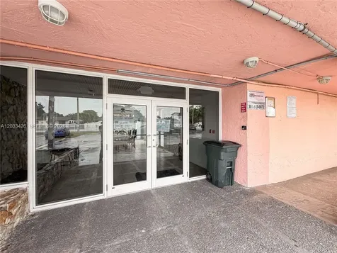 19761 SW 114th Avenue Miami FL 33157