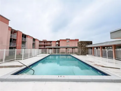 19761 SW 114th Avenue Miami FL 33157