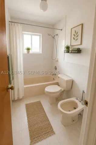 2220 W 74th Street Hialeah FL 33016
