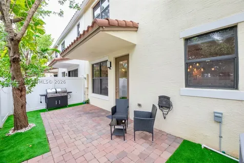 20930 NW 1st Street Pembroke Pines FL 33029