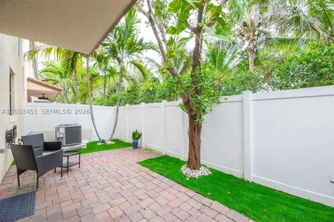 20930 NW 1st Street Pembroke Pines FL 33029