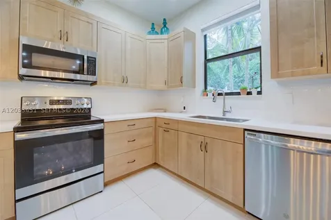 20930 NW 1st Street Pembroke Pines FL 33029