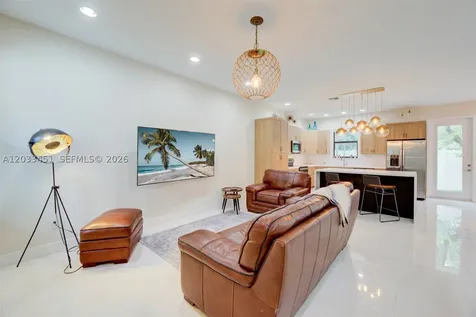 20930 NW 1st Street Pembroke Pines FL 33029