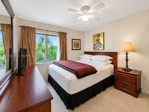 532 NW 208th Terrace Pembroke Pines FL 33029