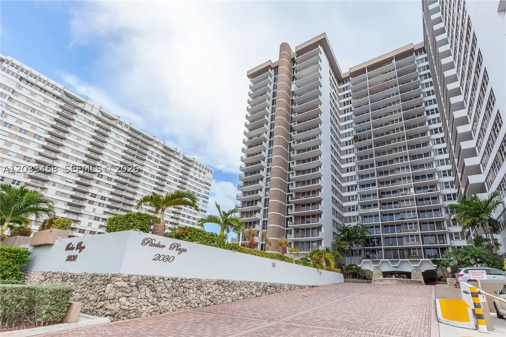 Hallandale Beach FL 33009
