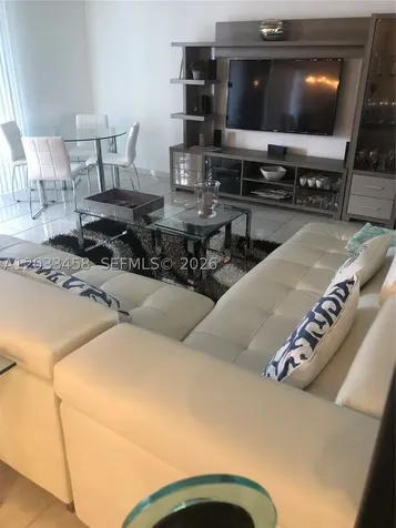 Hallandale Beach FL 33009